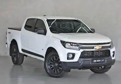 Chevrolet s10 lt 2.8 turbo diesel 2024 - câmbio automático de  6 velocidades 