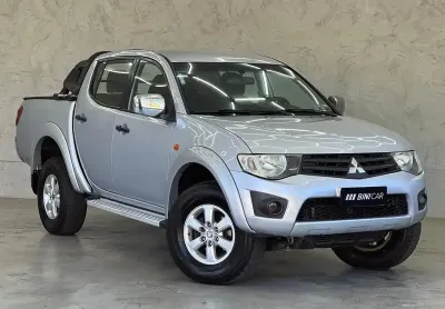 Mitsubishi l200 triton flex 2.4 hls 2013 - camionete a gasolina pessoal!!!