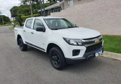 Chevrolet s10 2.8 ls dd4 2022 - camionete na sua versão manual.