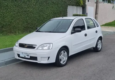 CHEVROLET CORSA HATCH MAXX 1.4 2012 - Carro em ótimo estado de conservação.