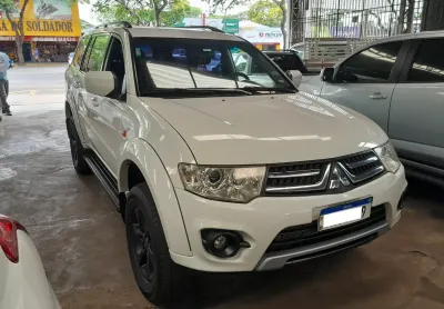 Pajero dakar 3.2 4x4 at 2015 - excelente oportunidade!