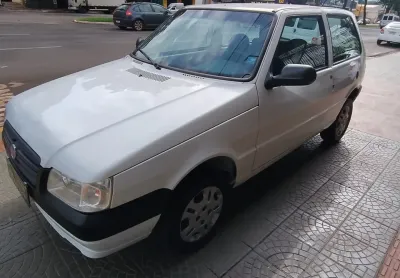 Uno mille 2013 com ar condicionado