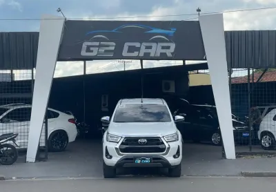 Toyota hilux cdsrxa4fd // completa // 4 pneus bf // ótimo estado de conservação // 