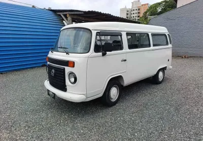 Kombi standar 1.4 8v flex ano 2014 - revisada 100 % - carteira b 