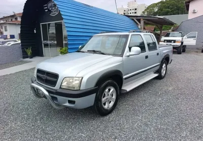 Chevrolet S-10 Advantage 2.4 Flex e GNV Ano 2011 4x2  - Revisada 100 % 