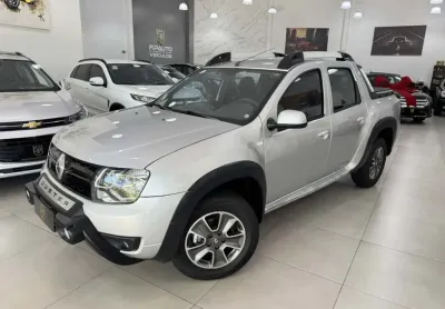 Renault duster oroch 2017 2.0 16v flex dynamique 4p automático