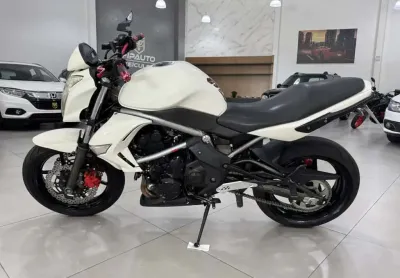 Kawasaki Er-6n 650cc 2010