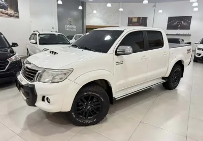 Toyota Hilux 2015 3.0 srv 4x4 cd 16v turbo intercooler diesel 4p automático