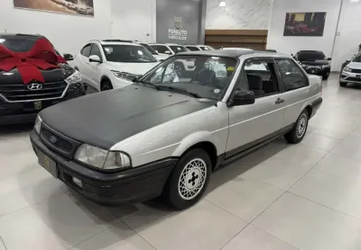 Ford Versailles 1992 1.8 gl 8v gasolina 2p manual