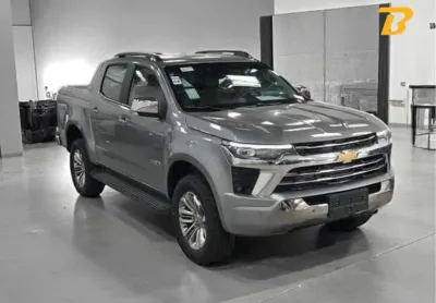 Chevrolet s10 2026 2.8 16v turbo diesel high country cd 4x4 automático