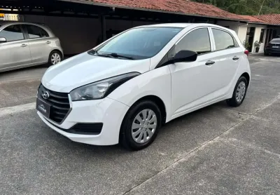Hyundai hb20 1.0m comfor - branca - 2017/2017