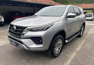 Toyota hilux sw4 i/  swsrxa4fd - prata - 2021/2021