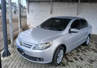 Voyage 1.6 manual, carro muito bonito externo e interno, flex