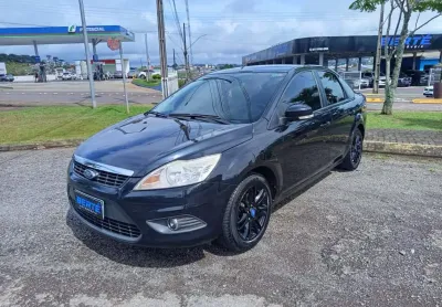 Ford focus 2.0 se plus flex aut. - preta - 2012/2013