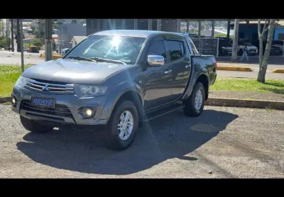 Mitsubishi l200 triton hpe 3.2 cd tb int. diesel aut - cinza - 2014/2015