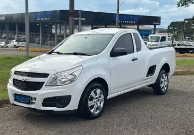 Chevrolet Montana  LS 1.4 Econoflex - Branca - 2016/2017