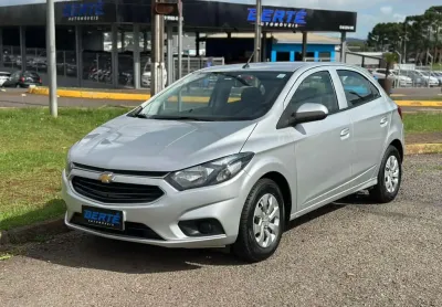 Chevrolet Onix Hatch LT 1.0 FlexPower - Prata - 2016/2017