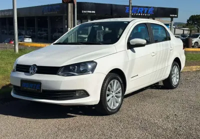 Volkswagen Voyage Comfortline 1.0 T.Flex  - Branca - 2015/2015