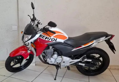 Honda cb 300r limited 2014  