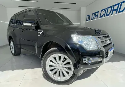 Mitsubishi pajero hpe full 3.2 4x4 t.i.dies. 5p aut