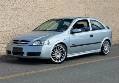 Astra 2.0 8v advantage 