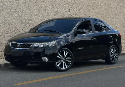 Kia cerato sedan 2011 1.6 