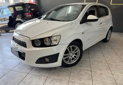 Chevrolet sonic 1.6 ltz flexpower 4p automático - branca - 2013/2013