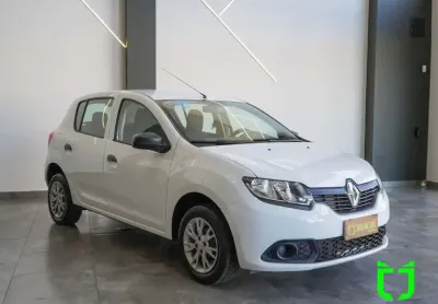 Renault sandero 1.0 4p flex authentique