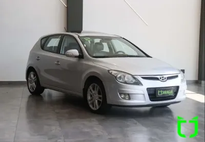 Hyundai i30 2.0 16v 4p automático