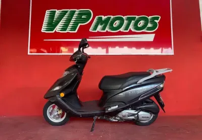 Suzuki burgman 125 ano 2014/2015