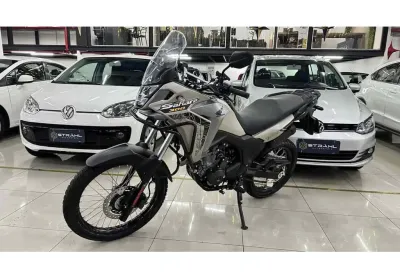 Honda xre 300 sahara 2025