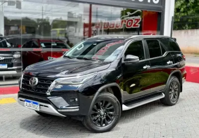 Toyota Hilux sw4 2021 2.8 d-4d turbo diesel srx 7l 4x4 automático