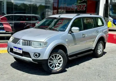 Mitsubishi Pajero dakar 2010 3.2 hpe 4x4 7 lugares 16v turbo intercooler diesel 4p automático