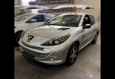 Peugeot 207 207 1.6 quiksilver  flex