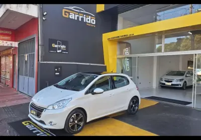 208 griffe 1.6 2015 com teto panoramico!!!