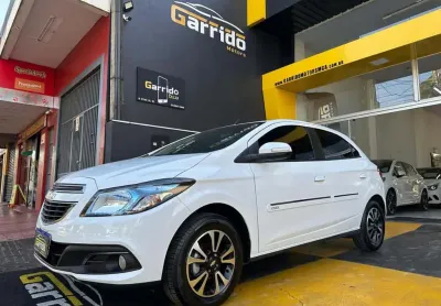 Onix 1.4 ltz automatico completo 2015
