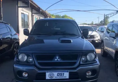 Pajero 2005, pra você que gosta de carro com bastante espaço essa é pra você!