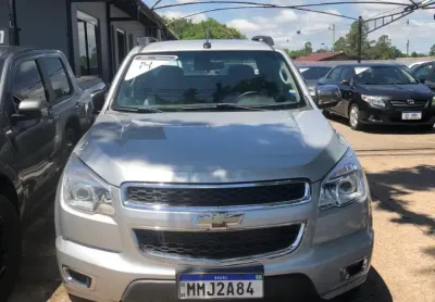 S10 2014 ltz muito completa, motor 2.8 camionete muito boa! entre em contato e confira condições !