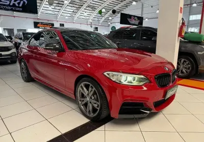Periciado e aprovado no laudo cautelar 2015 bmw m235i com garantia!