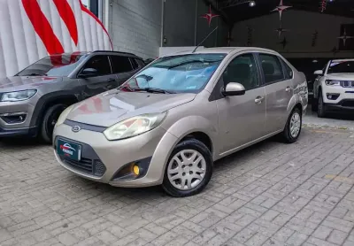 Ford fiesta 2014 1.6 rocam se sedan 8v flex 4p manual
