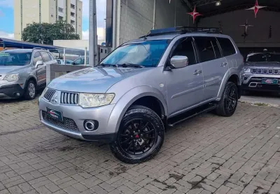 Mitsubishi pajero dakar 2010 3.2 hpe 4x4 7 lugares 16v turbo intercooler diesel 4p automático