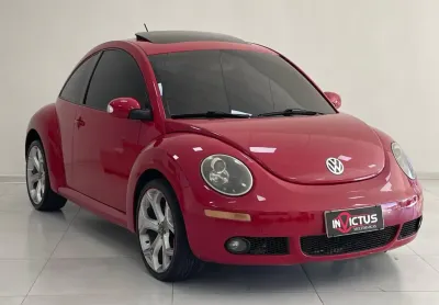  volkswagen new beetle 2.0 – estilo, potência e exclusividade!  new beetle 2.0