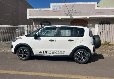 Vendo air cross flex / gnv  2015 *quiatada*
está em meu nome sem débitos