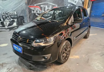 Volkswagen fox 1.6 completo carro extremamente novo