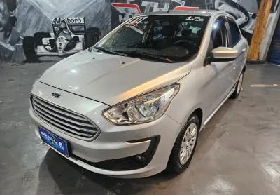 Ford Ka Sedan 1.5 SE Carro extremamente NOVO