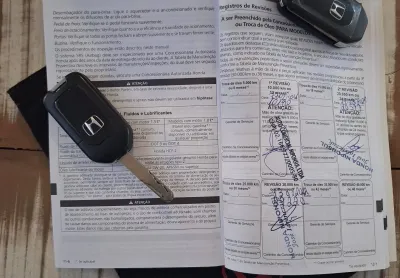 Hr-v exl segundo dono a mais linda de curitiba