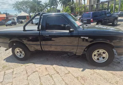 Pick up muito conservada 6 cilindros com kit gas pneus novos