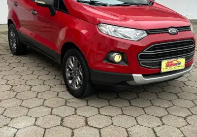 Ecosport 1.6 versão  freestyle cambio manual revisada e com garantia  para o nosso cliente 