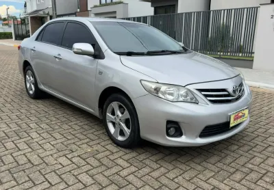 corolla  com baixa Quilometragem venha conferir este lindo carro
