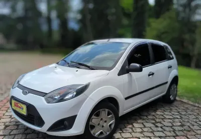 Veículo em ótimo estado de conservação cautelar aprovada sem sinistro de leilão procedência total 